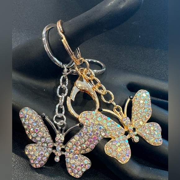 BAG CHARM  Gold Tone Clear Crystal Butterfly Bag Charm Keychain Mint - Picture 4 of 5